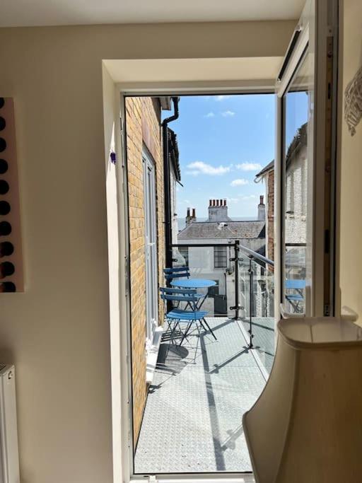 100 Steps To Broadstairs Beach - 2 Bedroom 3 Beds Exterior foto